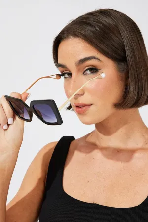Black Fashion Sunglasses